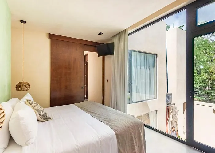5-bedroom Private House With Pool In Tulum Pueblo