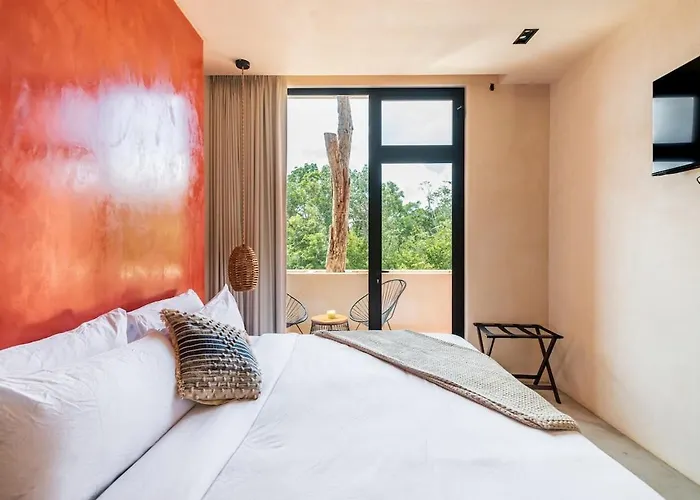 5-bedroom Private House With Pool In Villa