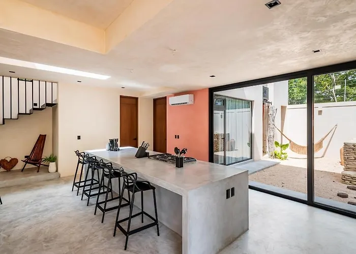 5-bedroom Private House With Pool In Tulum